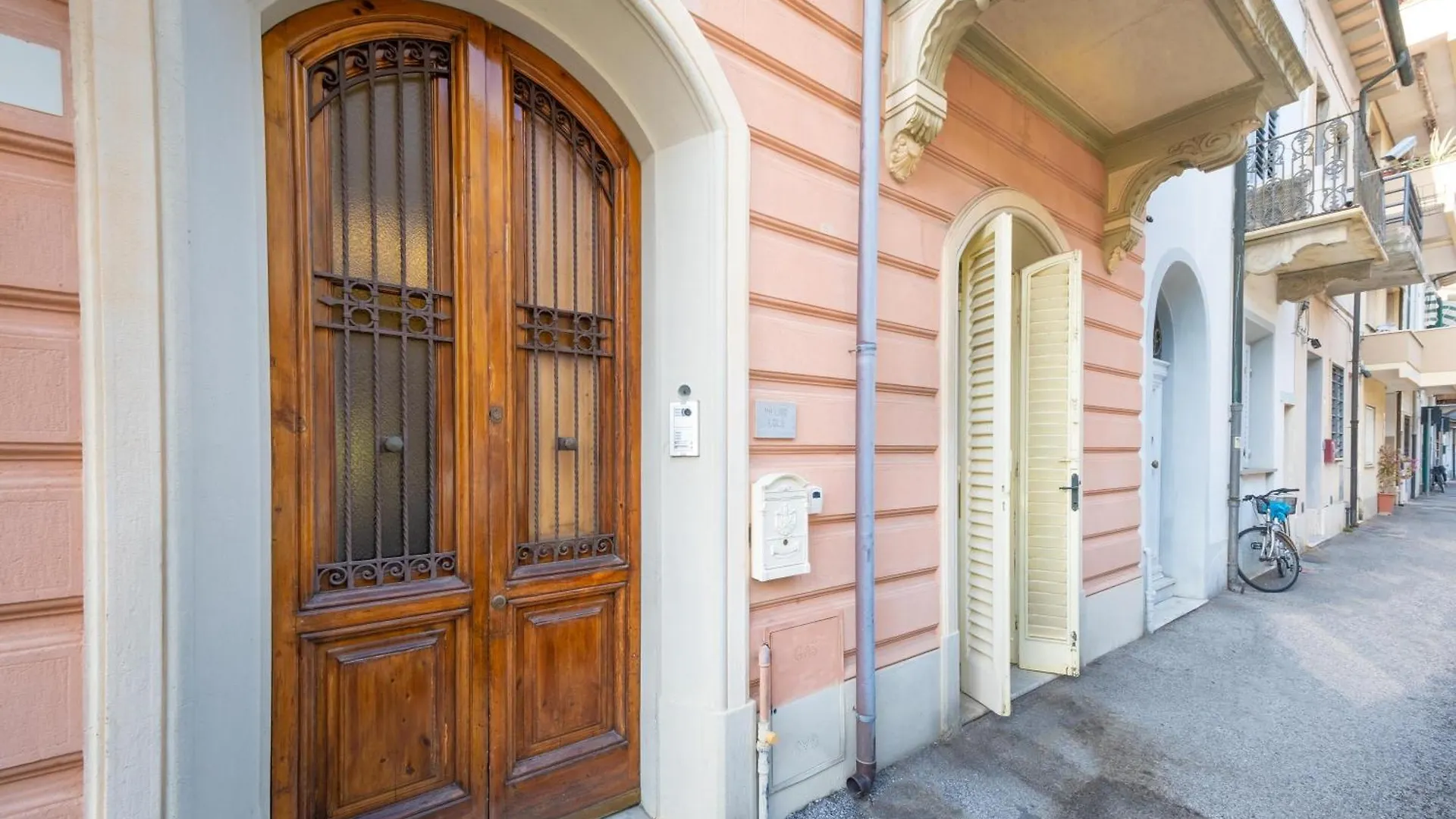Villa Lola - Liberty Dreamscape Viareggio